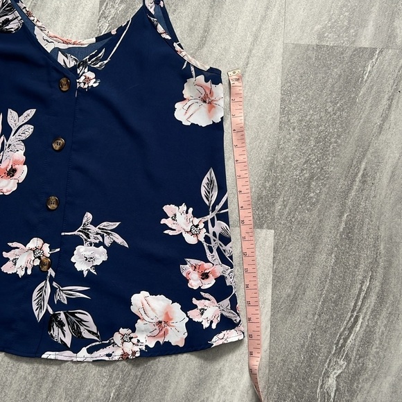 Floral navy blue, white, & pink button down tank top Large adjustable straps - Picture 5 of 12